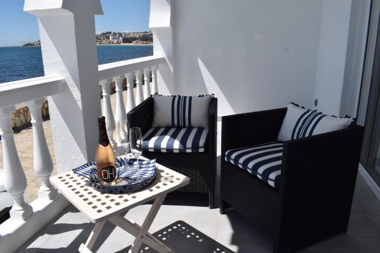 Rise & Shine Beachfront La Cala ลากาลาเดมิฮาส ภายนอก รูปภาพ